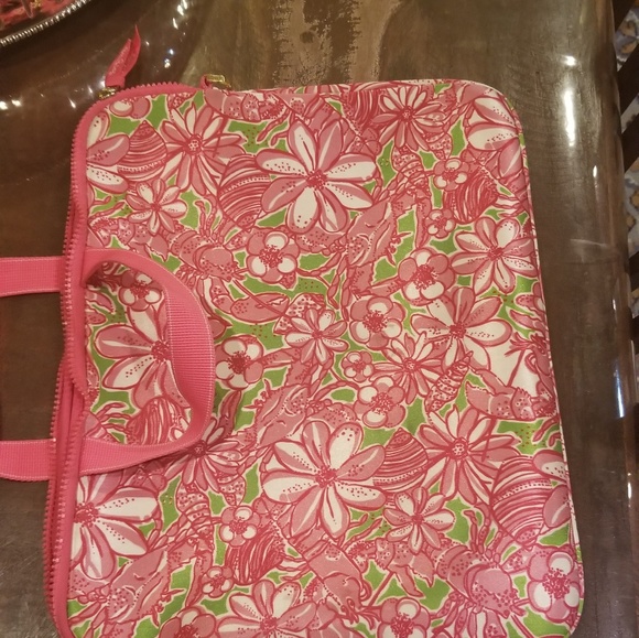 Lilly Pulitzer Accessories - Laptop case 13" lily pulizer